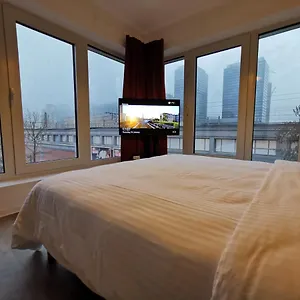 Отель Ooostel2be Brussel ***